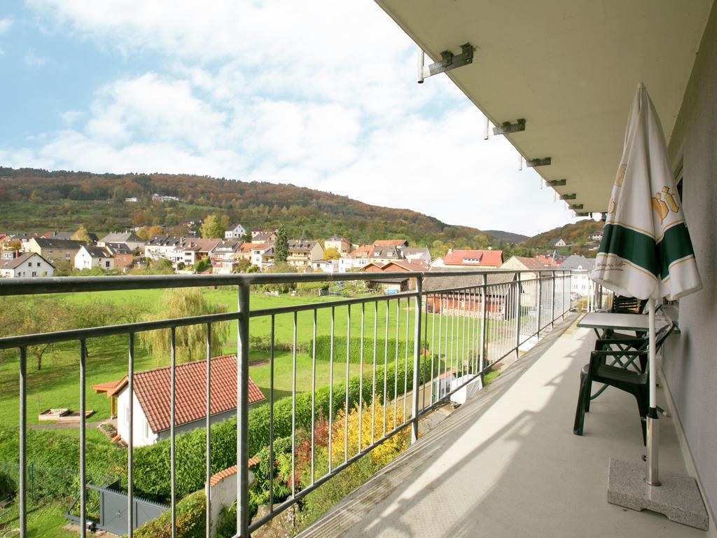 Spacious Apartment In Bollendorf In Nature Park المظهر الخارجي الصورة